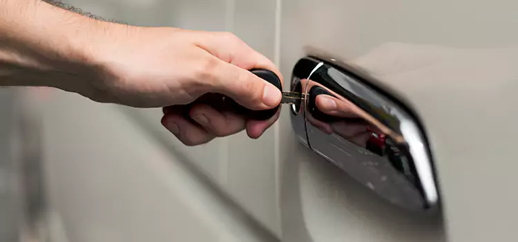 Why Choose Our Auto Locksmith Team in Aberdeen, SD?